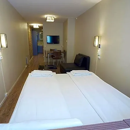 Central City Apartments Otel 2*
