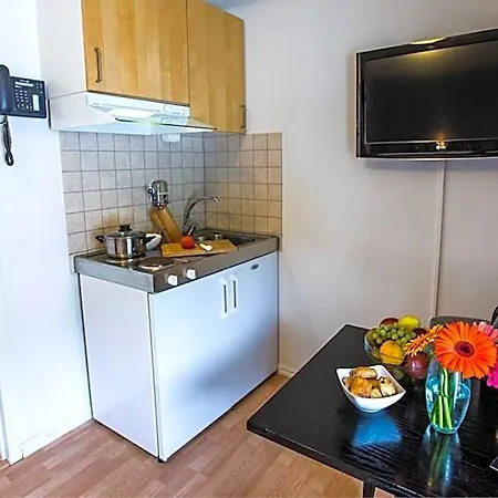Otel Central City Apartments