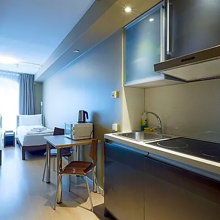 Hotel Central City Apartments 2*