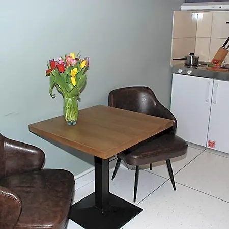 Central City Apartments Hotel